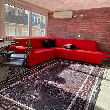 Sultanahmet Family With Teras Apartment